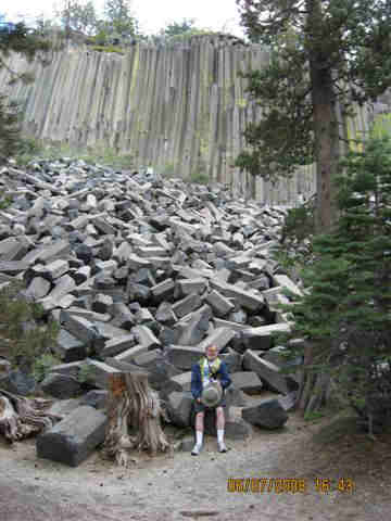 Devils Post Pile National Monument. Photo by the Keatons, June 2008